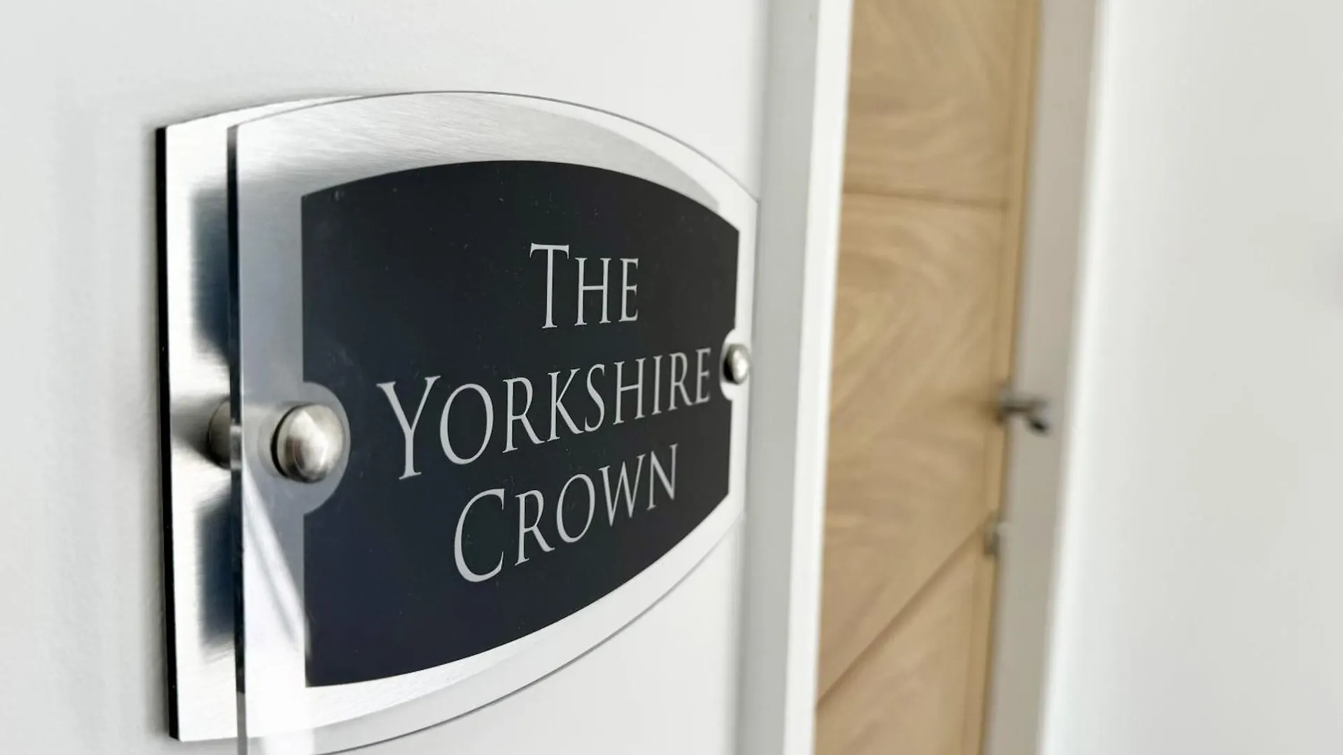 הרוגייט The Yorkshire Crown - Luxury Apartment - Free Parking Nearby בריטניה